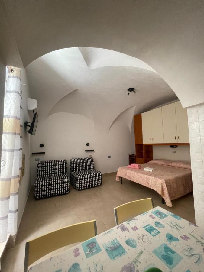 Dimora Nel Borgo Apartment Vieste Exterior photo