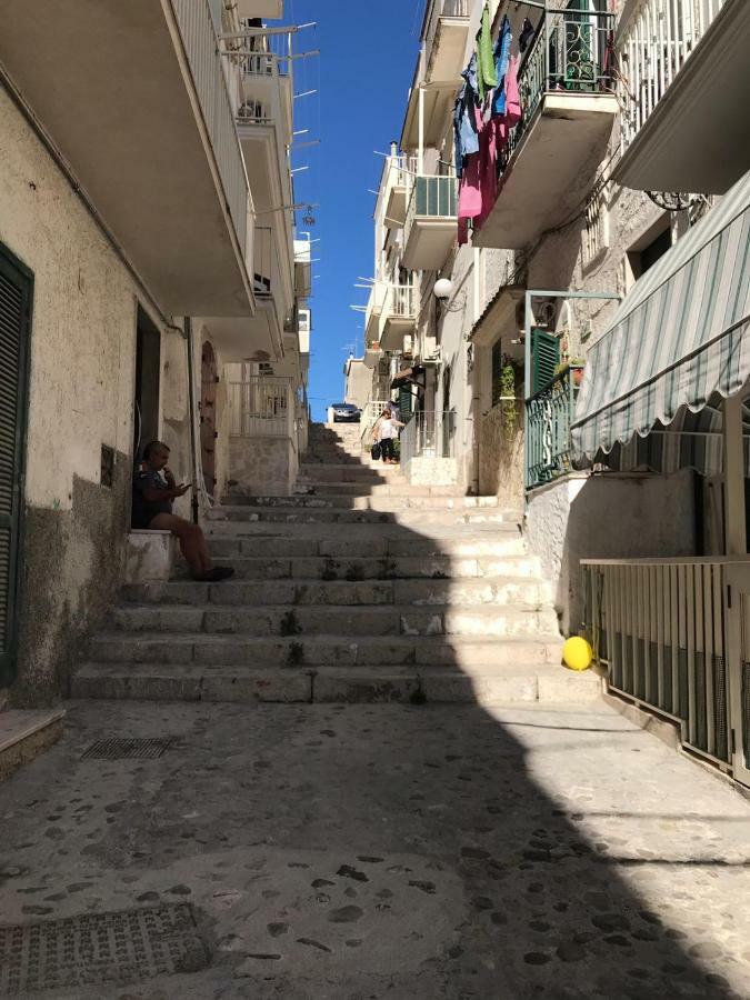 Dimora Nel Borgo Apartment Vieste Exterior photo