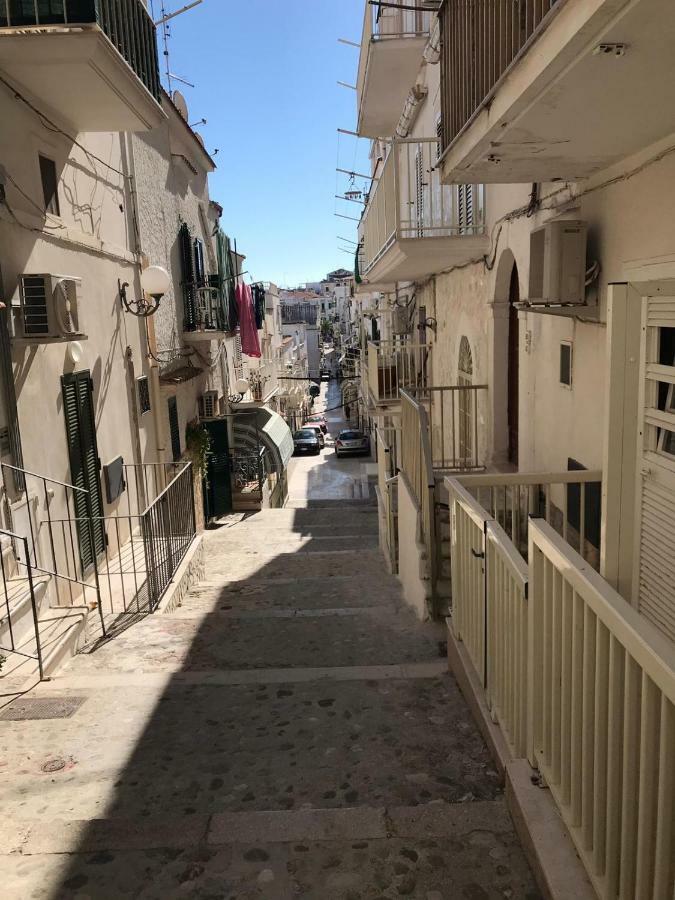 Dimora Nel Borgo Apartment Vieste Exterior photo