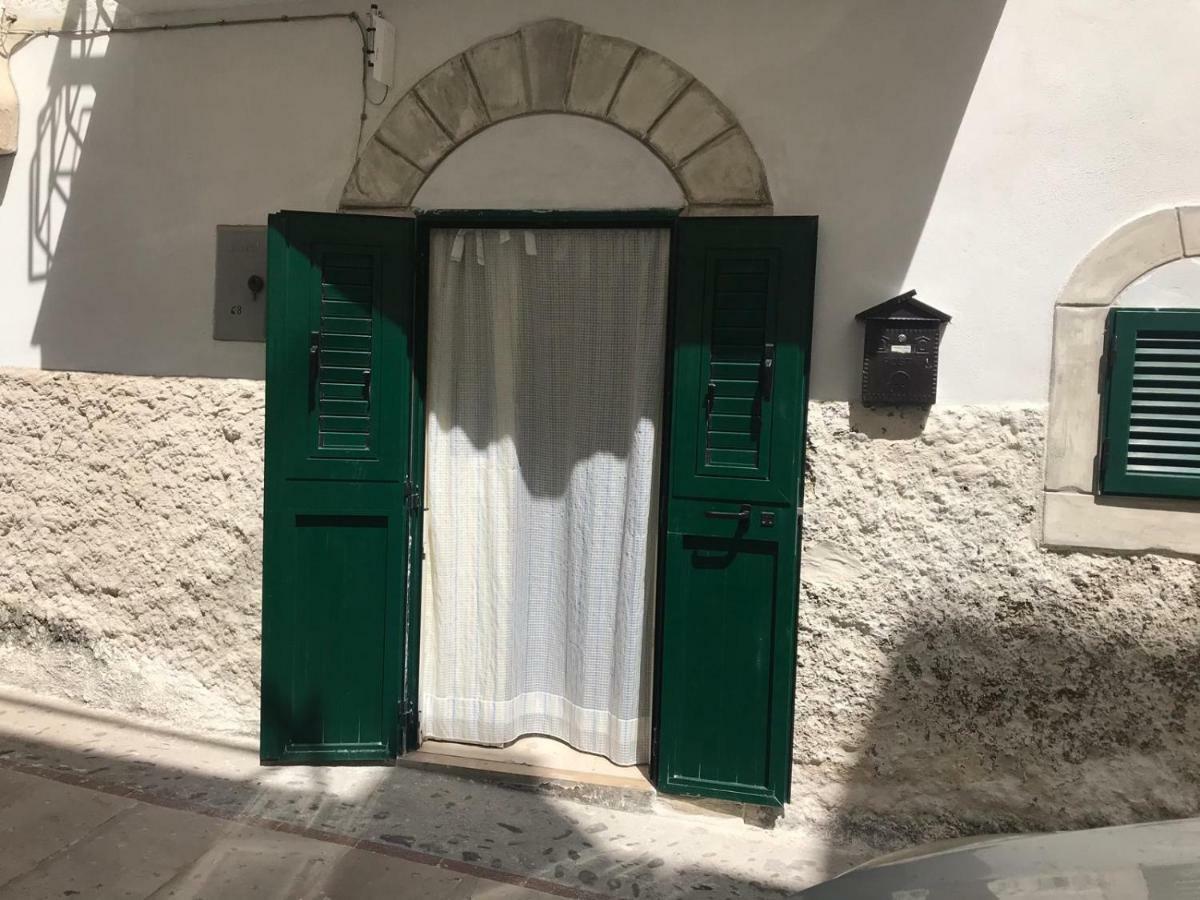 Dimora Nel Borgo Apartment Vieste Exterior photo
